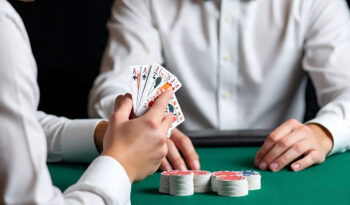 Cara Bermain Blackjack Online dengan Strategi Efektifc
